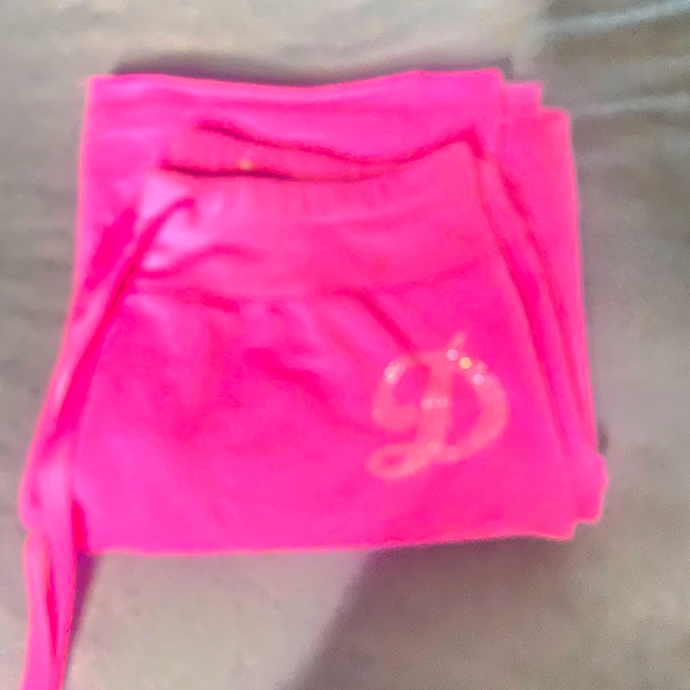y2k yoga pants